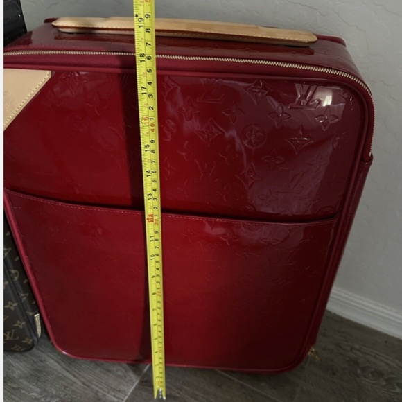 Louis Vuitton Pegase Luggage Monogram Vernis 45 - Picture 2 of 5